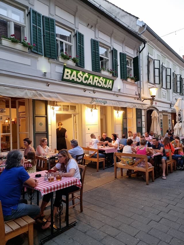 Baščaršija, Maribor